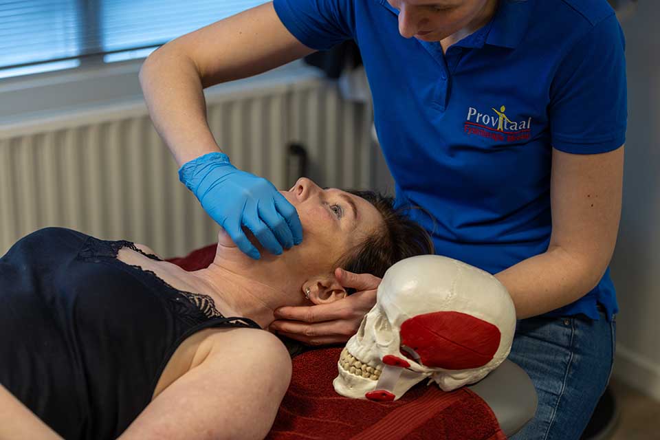 Kaakfysiotherapie_ProVitaal-Meeden_CT-01